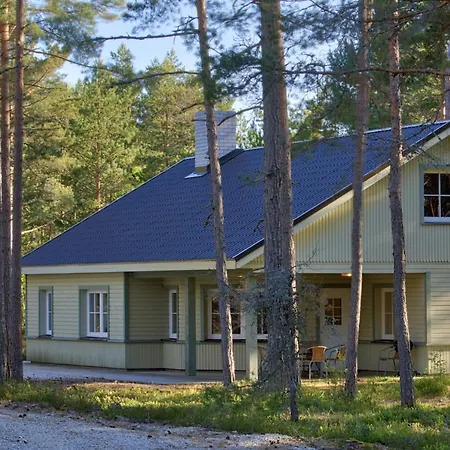 Roostasalu Puhkemaja Noarootsi